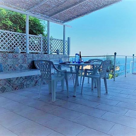 Residenza Jonica Apartment Letojanni Exterior foto