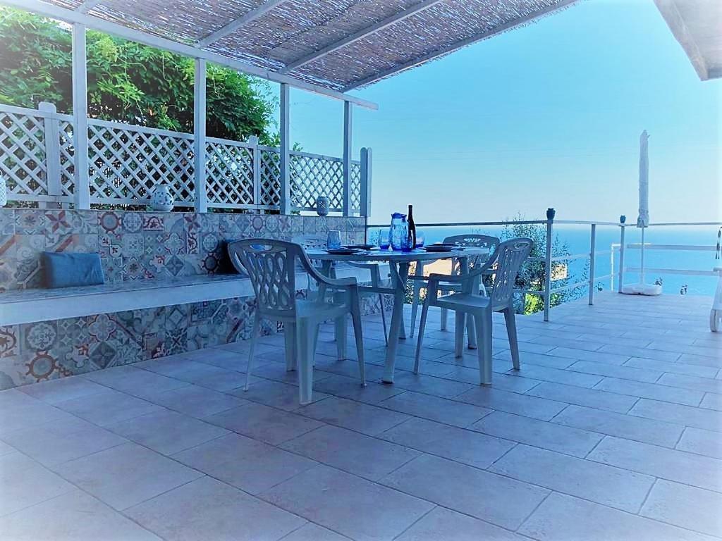Residenza Jonica Apartment Letojanni Exterior foto